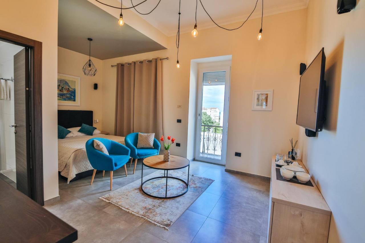 City Harbour Deluxe Suites Zadar Buitenkant foto