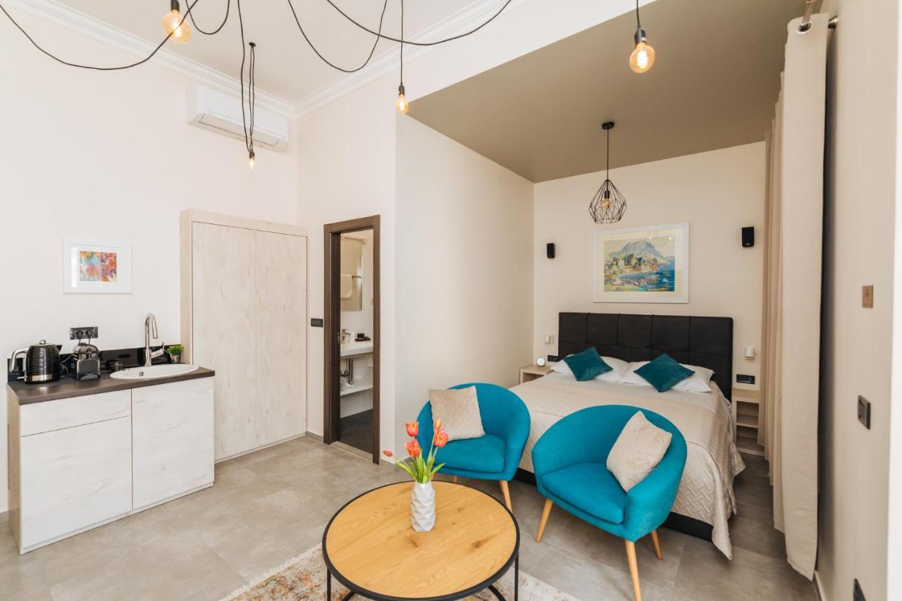 City Harbour Deluxe Suites Zadar Buitenkant foto