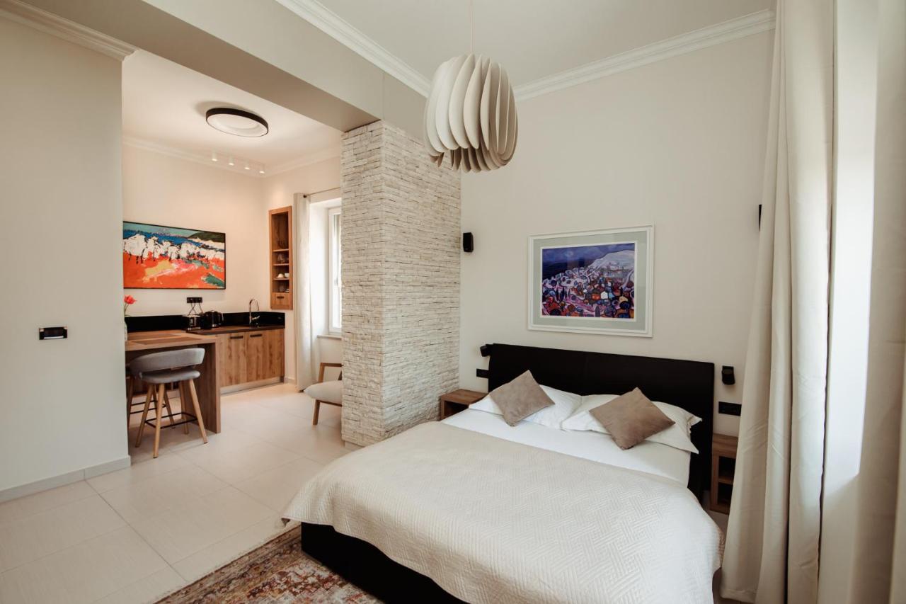 City Harbour Deluxe Suites Zadar Buitenkant foto