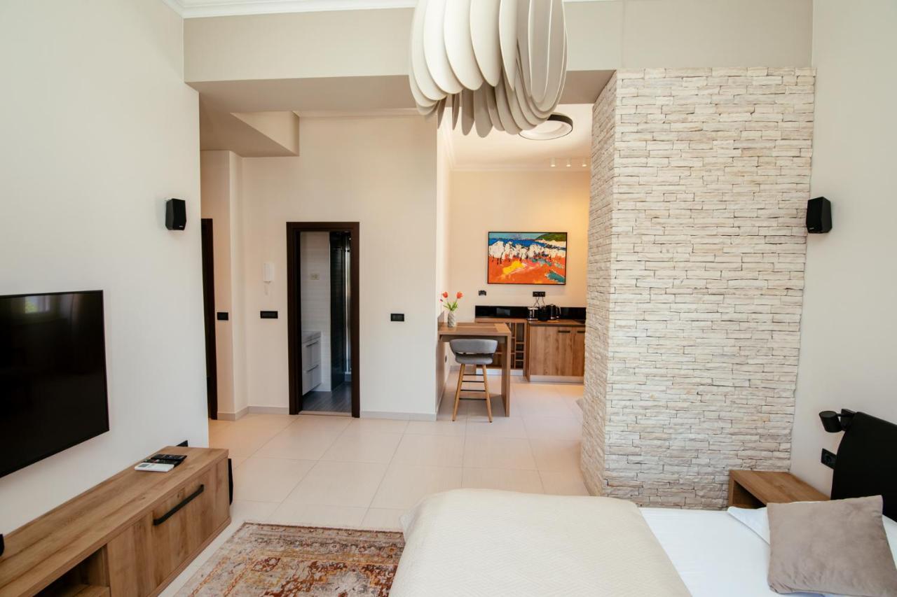 City Harbour Deluxe Suites Zadar Buitenkant foto