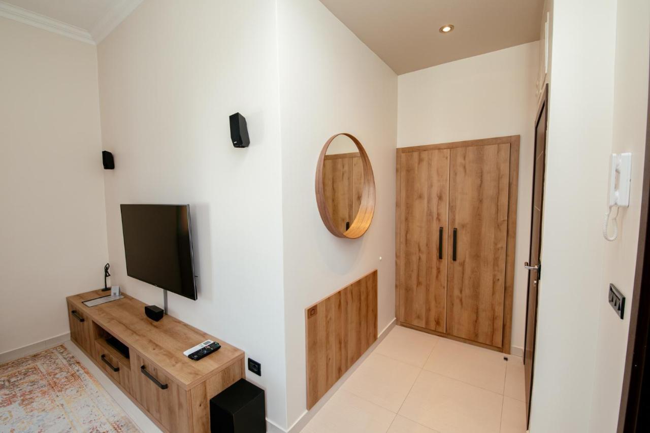 City Harbour Deluxe Suites Zadar Buitenkant foto