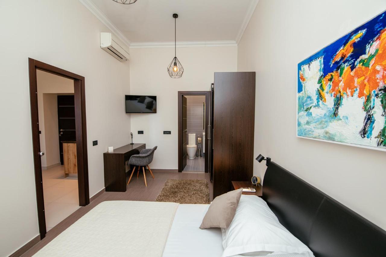 City Harbour Deluxe Suites Zadar Buitenkant foto