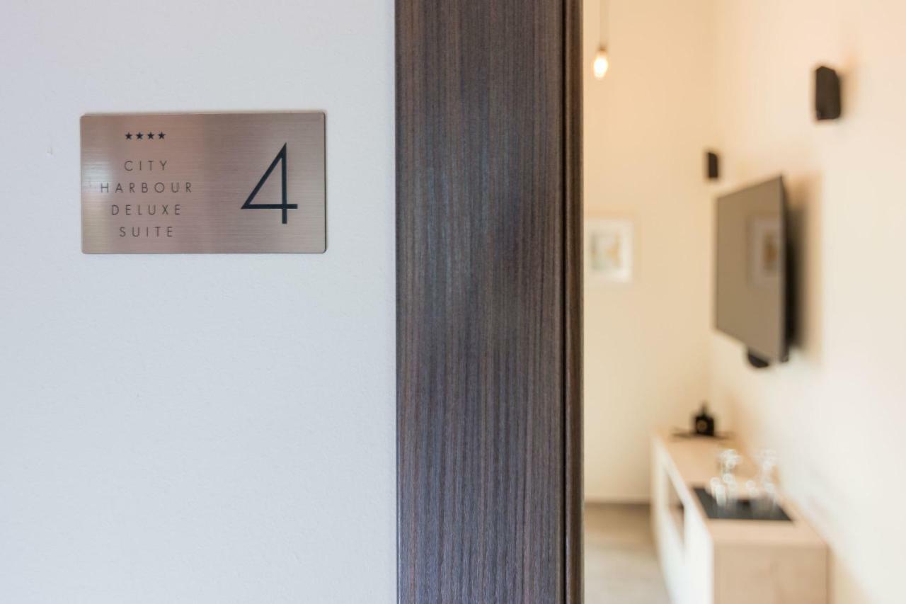 City Harbour Deluxe Suites Zadar Buitenkant foto